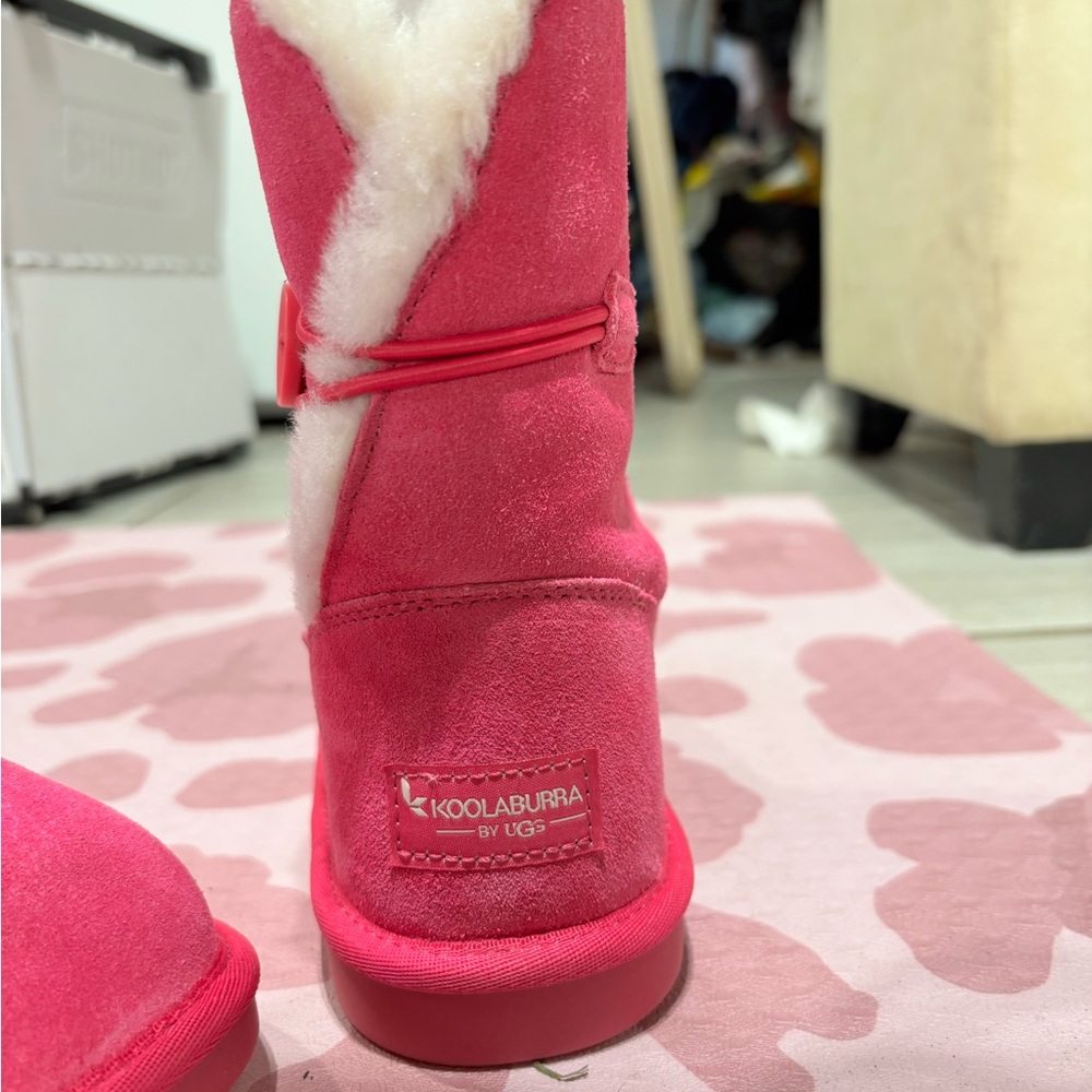 Koolaburra Pink Winter Rain Boots with Fuzzy Lining